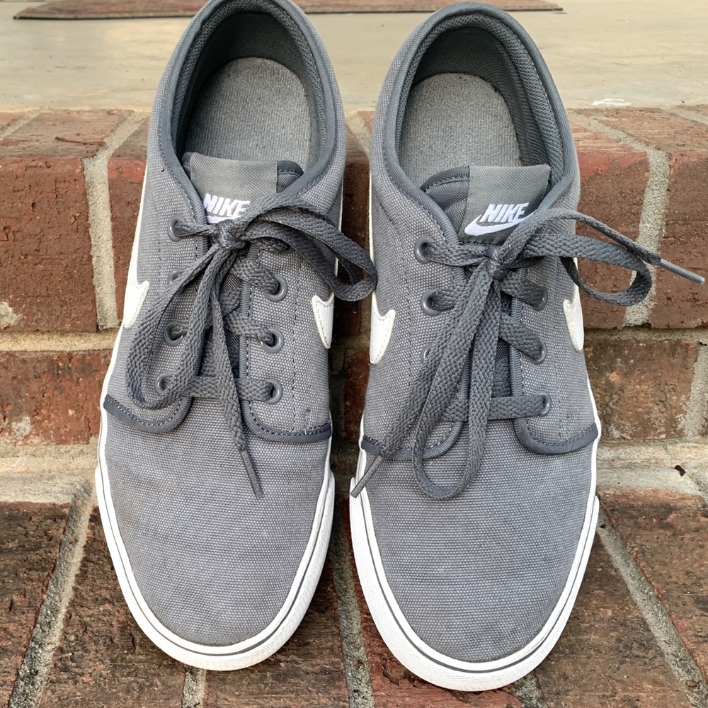 Nike Sport Sneakers